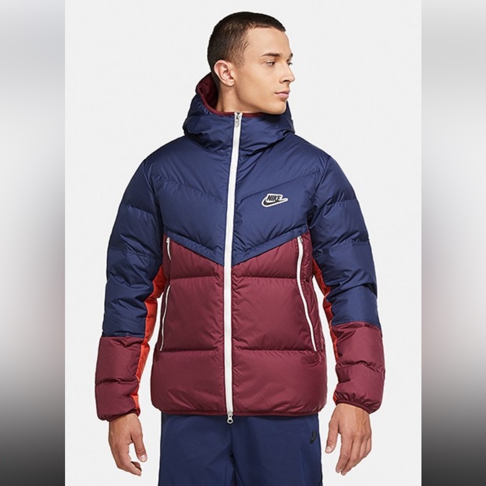 NIKE Storm-FIT Windrunner Down Fill Puffer Jacket NWT small coat